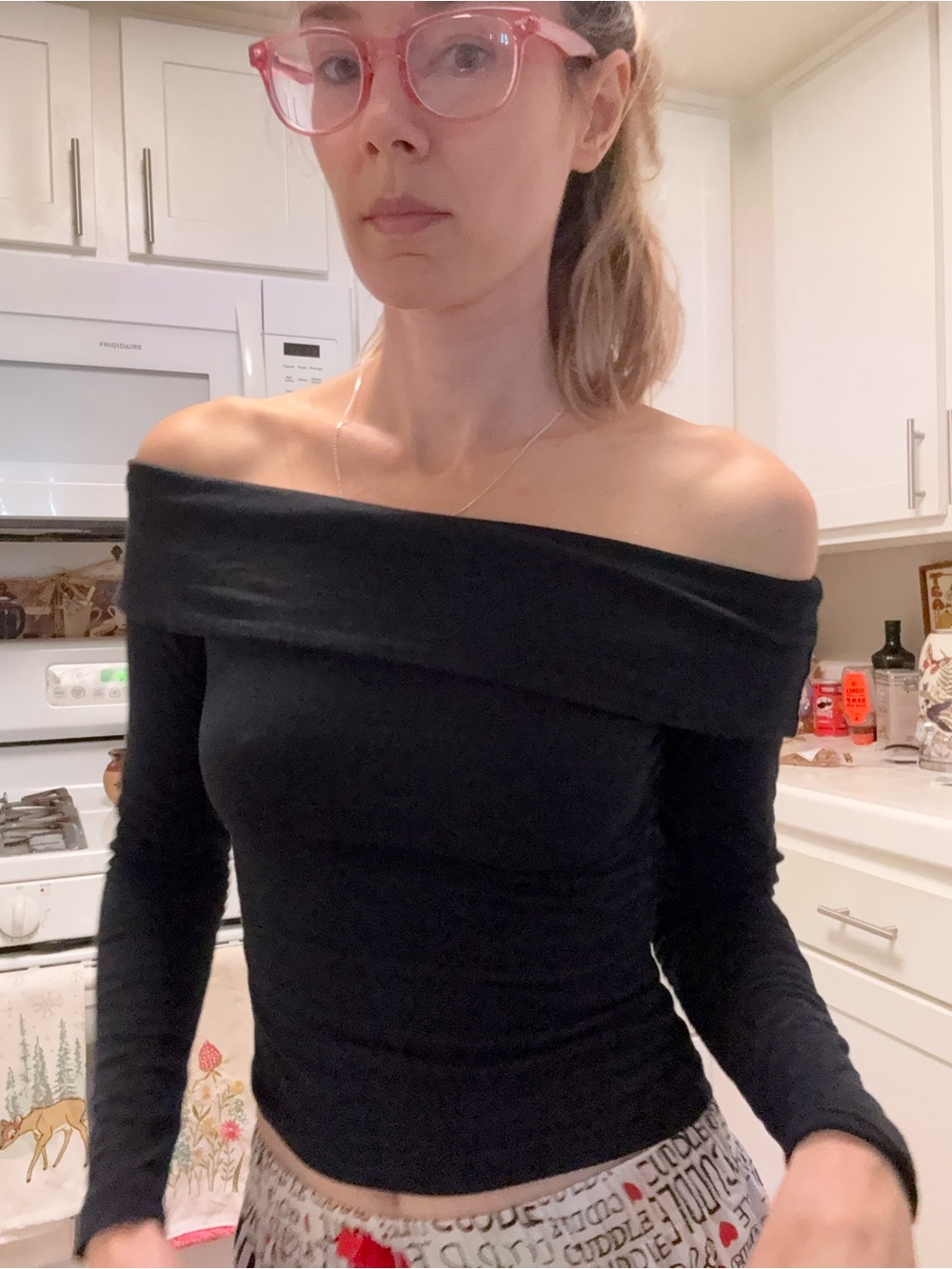 Off-Shoulder Long Sleeve Top in Black Like New - Picture 1 of 5